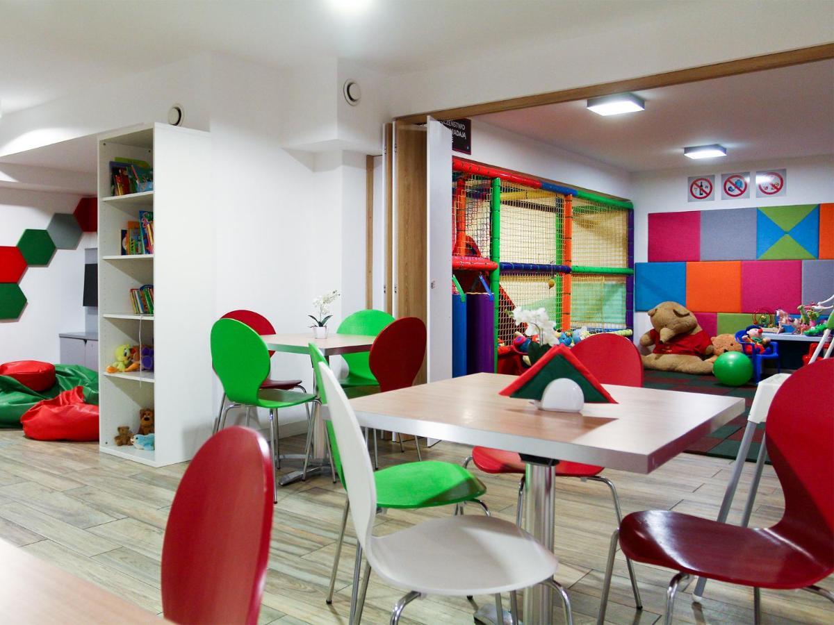 Apartamenty Marina Jastrzębia Góra Екстериор снимка